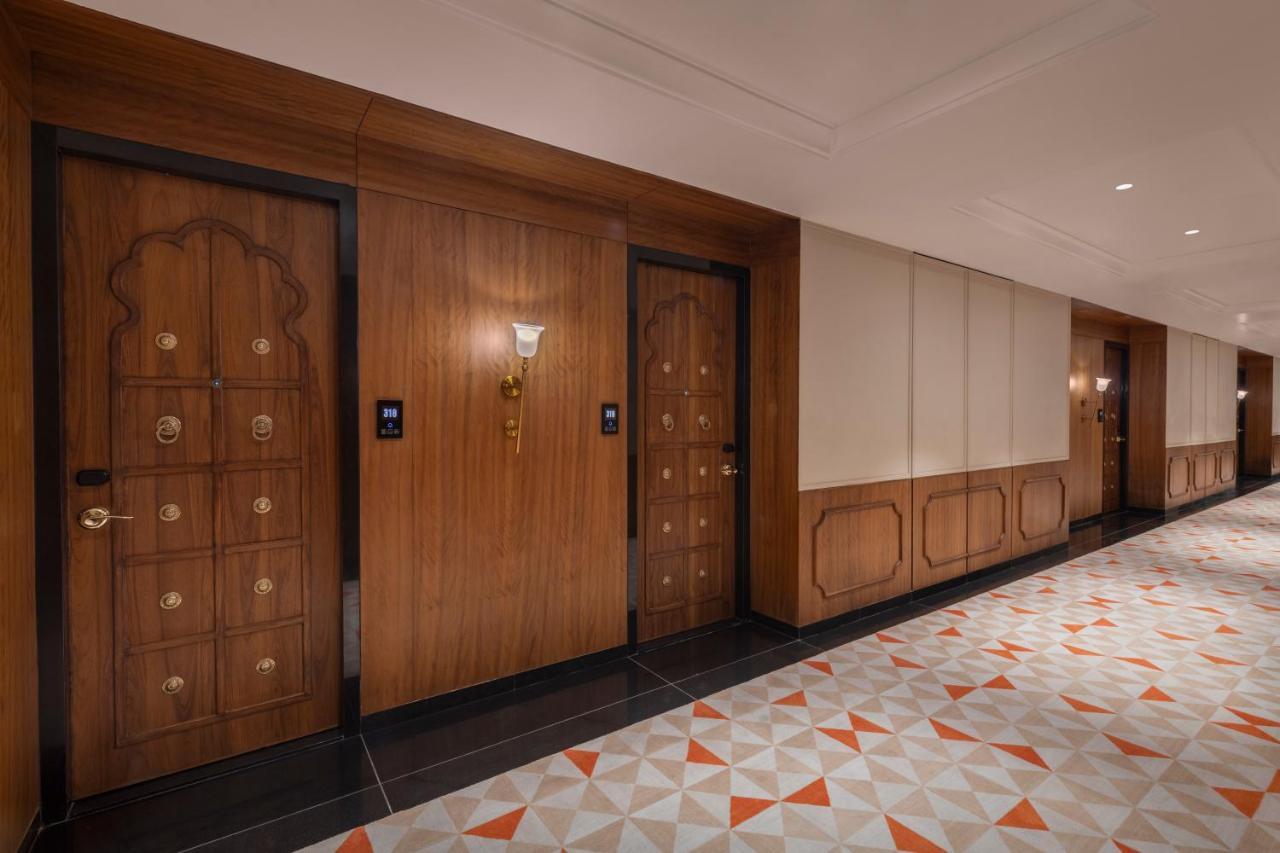 Uday Palace Navsari, A Member Of Radisson Individuals Bagian luar foto